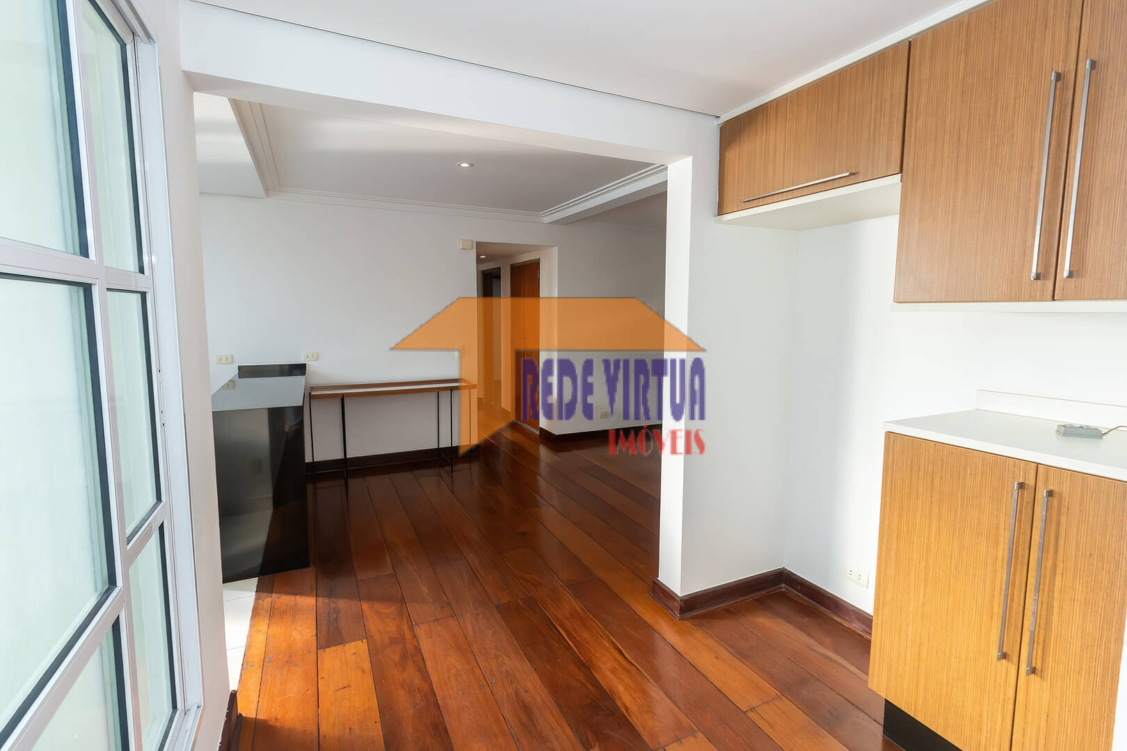 Apartamento à venda com 2 quartos, 98m² - Foto 11